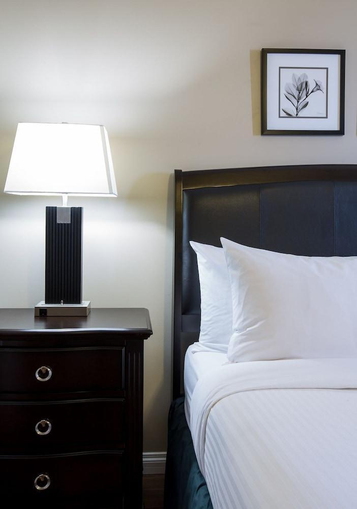 Capital Suites Yellowknife Eksteriør billede